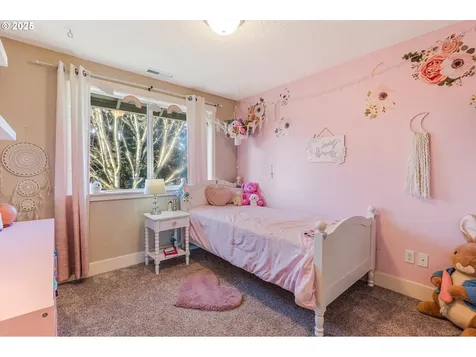 1506 E Mill Court Newberg OR 97132
