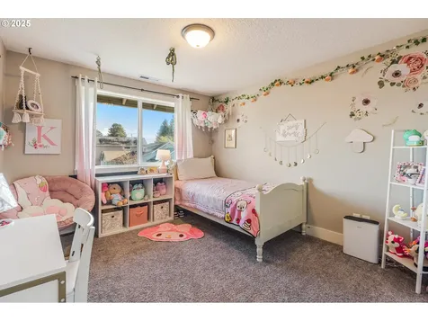 1506 E Mill Court Newberg OR 97132