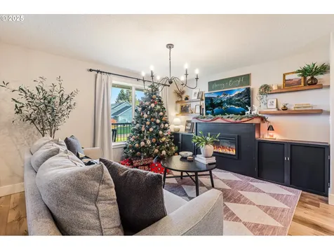 1506 E Mill Court Newberg OR 97132