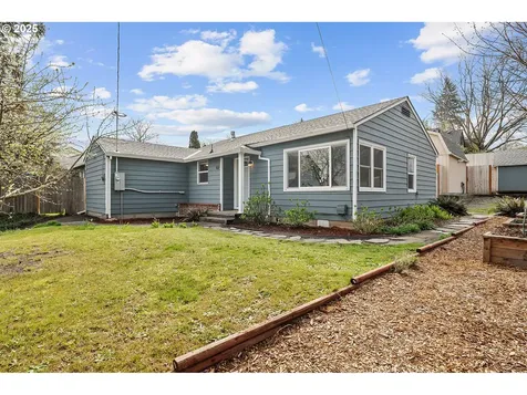 102 SE 5th Street Troutdale OR 97060