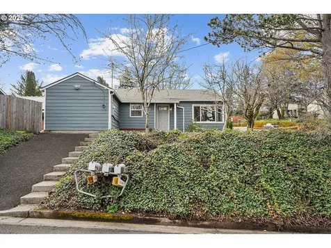 102 SE 5th Street Troutdale OR 97060