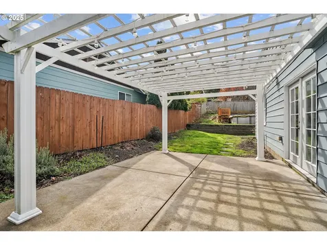102 SE 5th Street Troutdale OR 97060