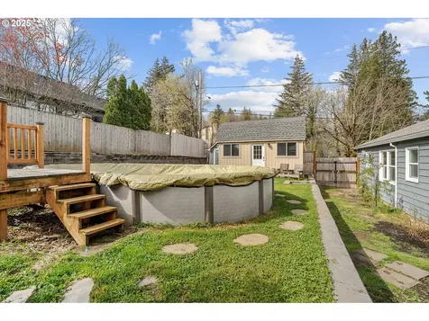 102 SE 5th Street Troutdale OR 97060
