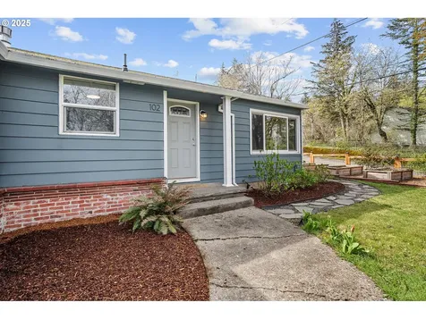 102 SE 5th Street Troutdale OR 97060