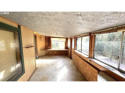 519 Wright Creek Road Toledo OR 97391