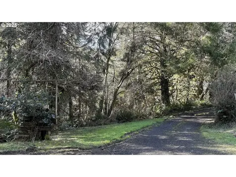 519 Wright Creek Road Toledo OR 97391