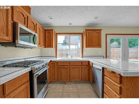 1802 NW Bella Vista Avenue Gresham OR 97030
