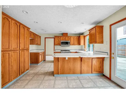 1802 NW Bella Vista Avenue Gresham OR 97030