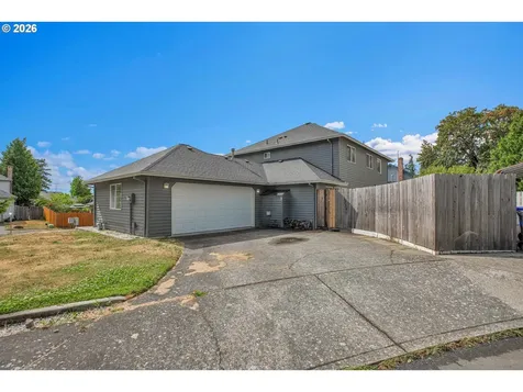 1802 NW Bella Vista Avenue Gresham OR 97030
