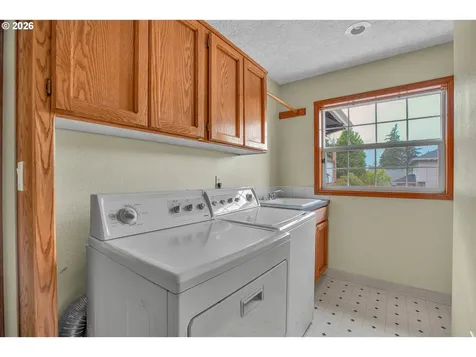 1802 NW Bella Vista Avenue Gresham OR 97030