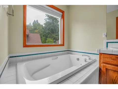 1802 NW Bella Vista Avenue Gresham OR 97030