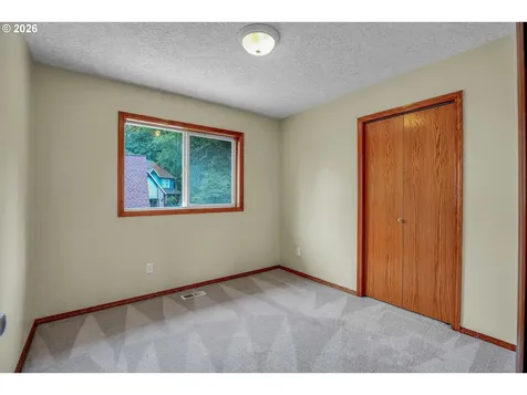 1802 NW Bella Vista Avenue Gresham OR 97030