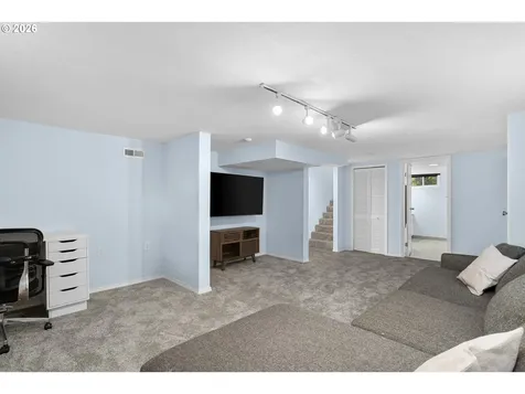 4010 NE Klickitat Street Portland OR 97212