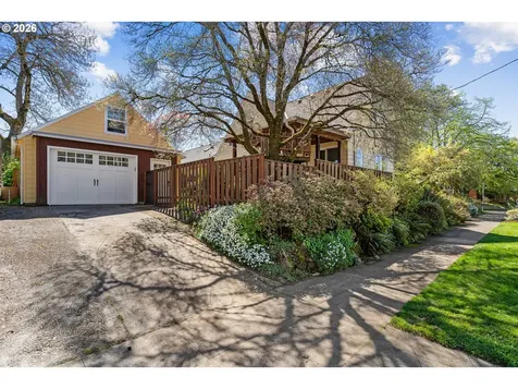 4010 NE Klickitat Street Portland OR 97212