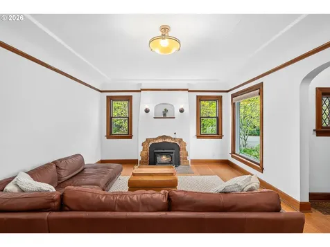 4010 NE Klickitat Street Portland OR 97212