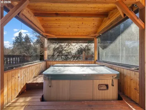4154 Mount Brynion Road Kelso WA 98626