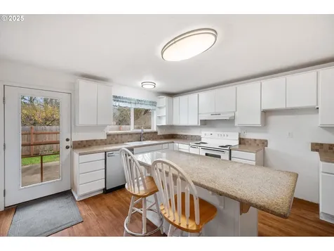 9620 Wells Landing Road Independence OR 97351