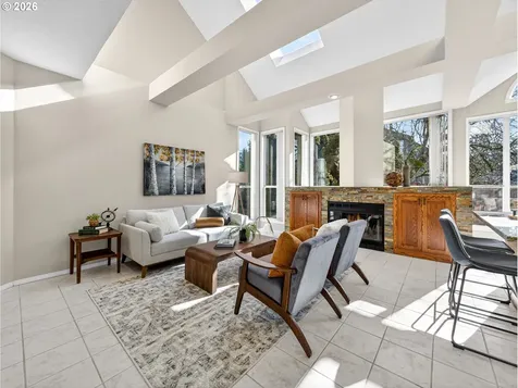 4580 SW Natchez Court Tualatin OR 97062