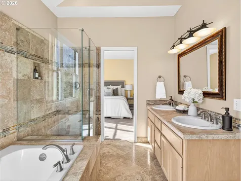 4580 SW Natchez Court Tualatin OR 97062
