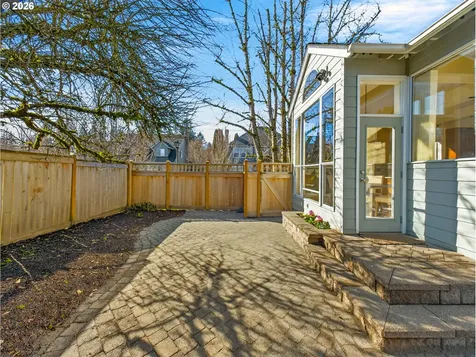 4580 SW Natchez Court Tualatin OR 97062
