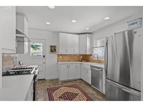 1411 SE 51st Avenue Portland OR 97215