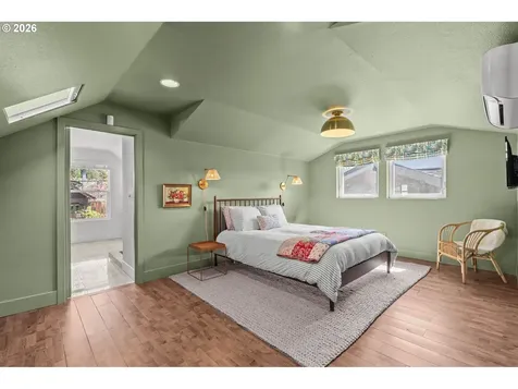 1411 SE 51st Avenue Portland OR 97215