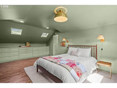 1411 SE 51st Avenue Portland OR 97215