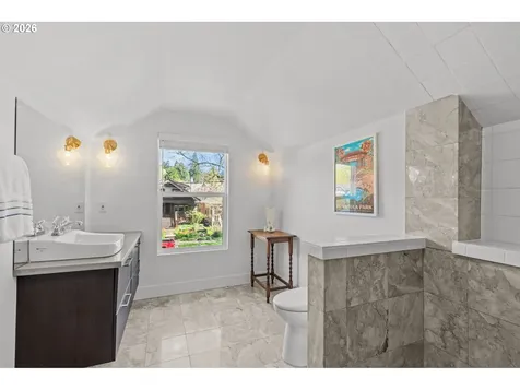 1411 SE 51st Avenue Portland OR 97215