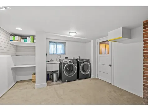 1411 SE 51st Avenue Portland OR 97215