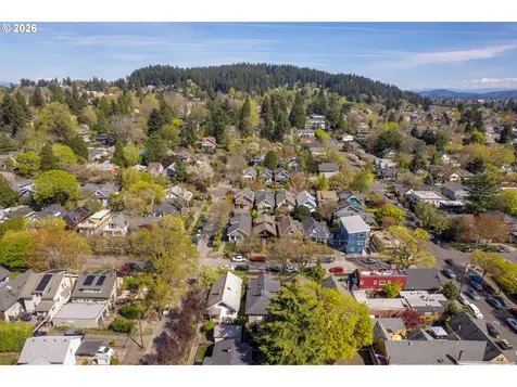 1411 SE 51st Avenue Portland OR 97215