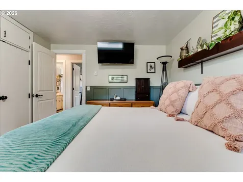 1014 Cinnamon Avenue Eugene OR 97404