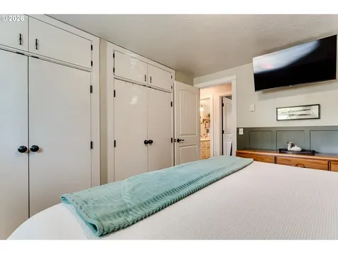 1014 Cinnamon Avenue Eugene OR 97404