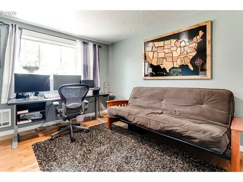 1014 Cinnamon Avenue Eugene OR 97404