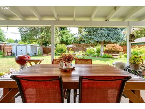 1014 Cinnamon Avenue Eugene OR 97404