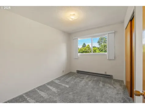 1088 Nopal Street Florence OR 97439