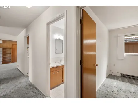 1088 Nopal Street Florence OR 97439