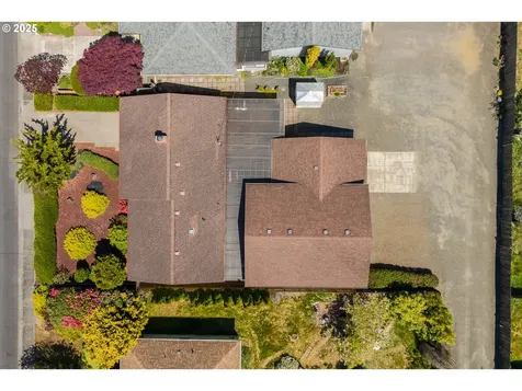 1088 Nopal Street Florence OR 97439