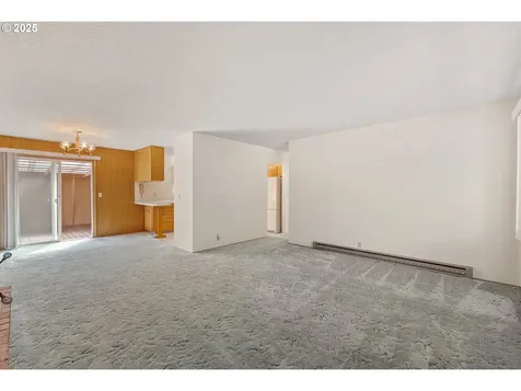 1088 Nopal Street Florence OR 97439