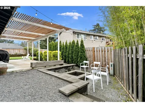 2900 NW Eastway Court Beaverton OR 97006