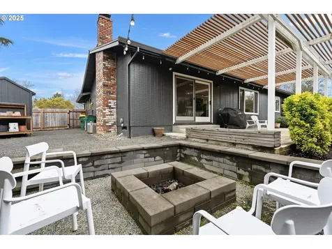 2900 NW Eastway Court Beaverton OR 97006