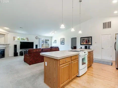 713 NW 150th Street Vancouver WA 98685