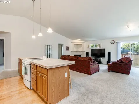 713 NW 150th Street Vancouver WA 98685
