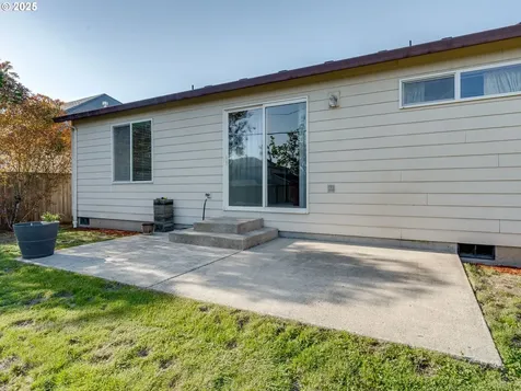 713 NW 150th Street Vancouver WA 98685