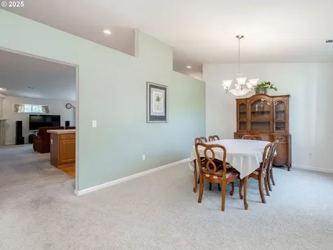 713 NW 150th Street Vancouver WA 98685