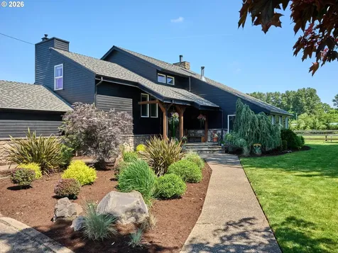 9293 Broadacres Road NE Aurora OR 97002
