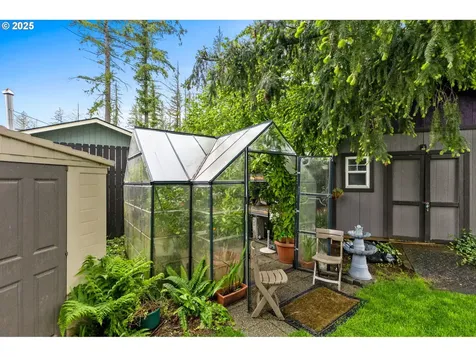 174 Cedar Lane Gates OR 97346