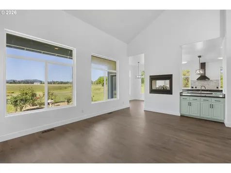 475 Curry Road Roseburg OR 97471