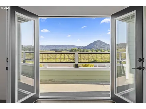 475 Curry Road Roseburg OR 97471