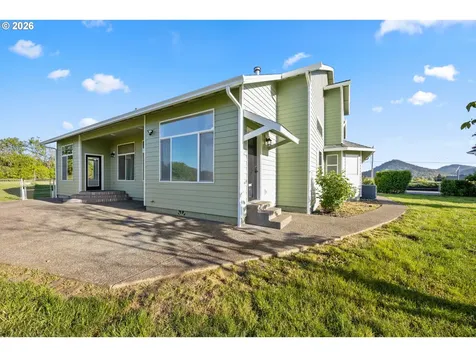 475 Curry Road Roseburg OR 97471