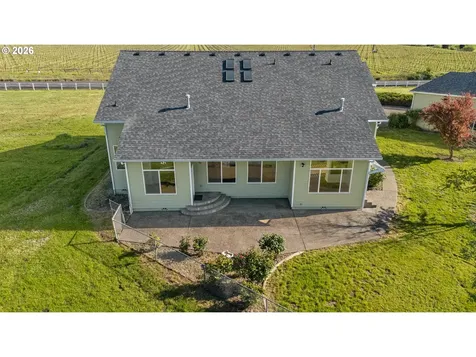 475 Curry Road Roseburg OR 97471